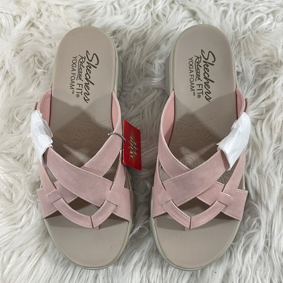 SKECHERS Women’s US 9.5W Easy Going Adjustable Vegan Sandals Blush Relaxed Fit - Picture 3 of 12